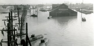 1937 Ohio River flood photo, courtesy of The Filson Historical Society