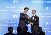 Jack Schlossberg, President John F. Kennedy's grandson, presented the JFK Profile in Courage Award to UofL alumnus Michael Adams. (Photo Credit: Michael Blanchard/JFK Library Foundation).